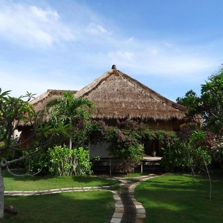 Sunia Loka Bungalows & Dive Center Pemuteran Εξωτερικό φωτογραφία