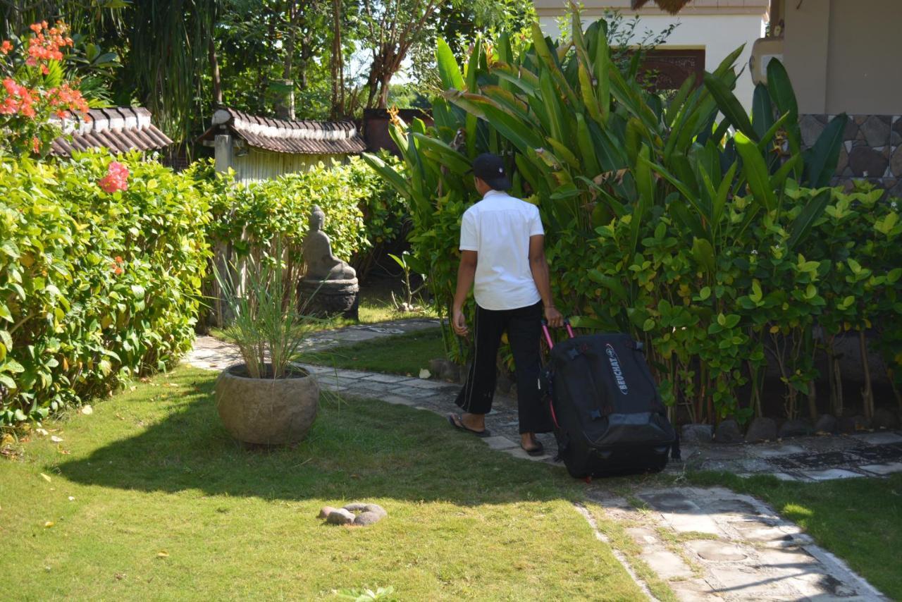 Sunia Loka Bungalows & Dive Center Pemuteran Εξωτερικό φωτογραφία