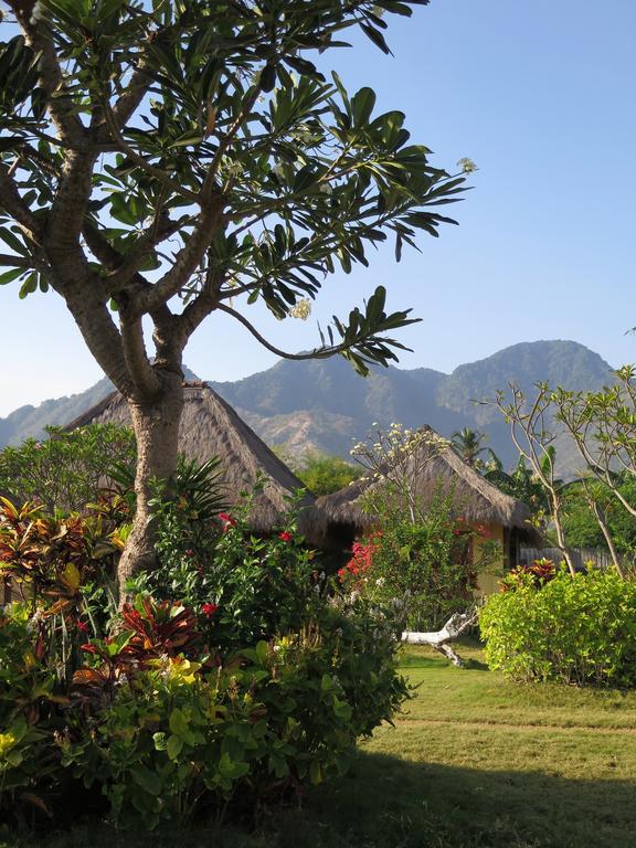 Sunia Loka Bungalows & Dive Center Pemuteran Εξωτερικό φωτογραφία