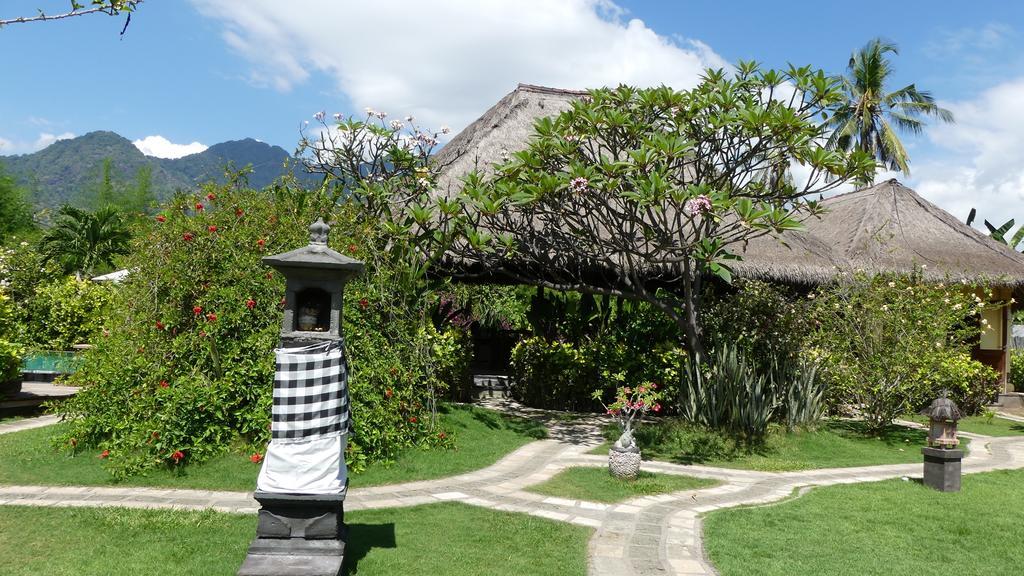 Sunia Loka Bungalows & Dive Center Pemuteran Εξωτερικό φωτογραφία